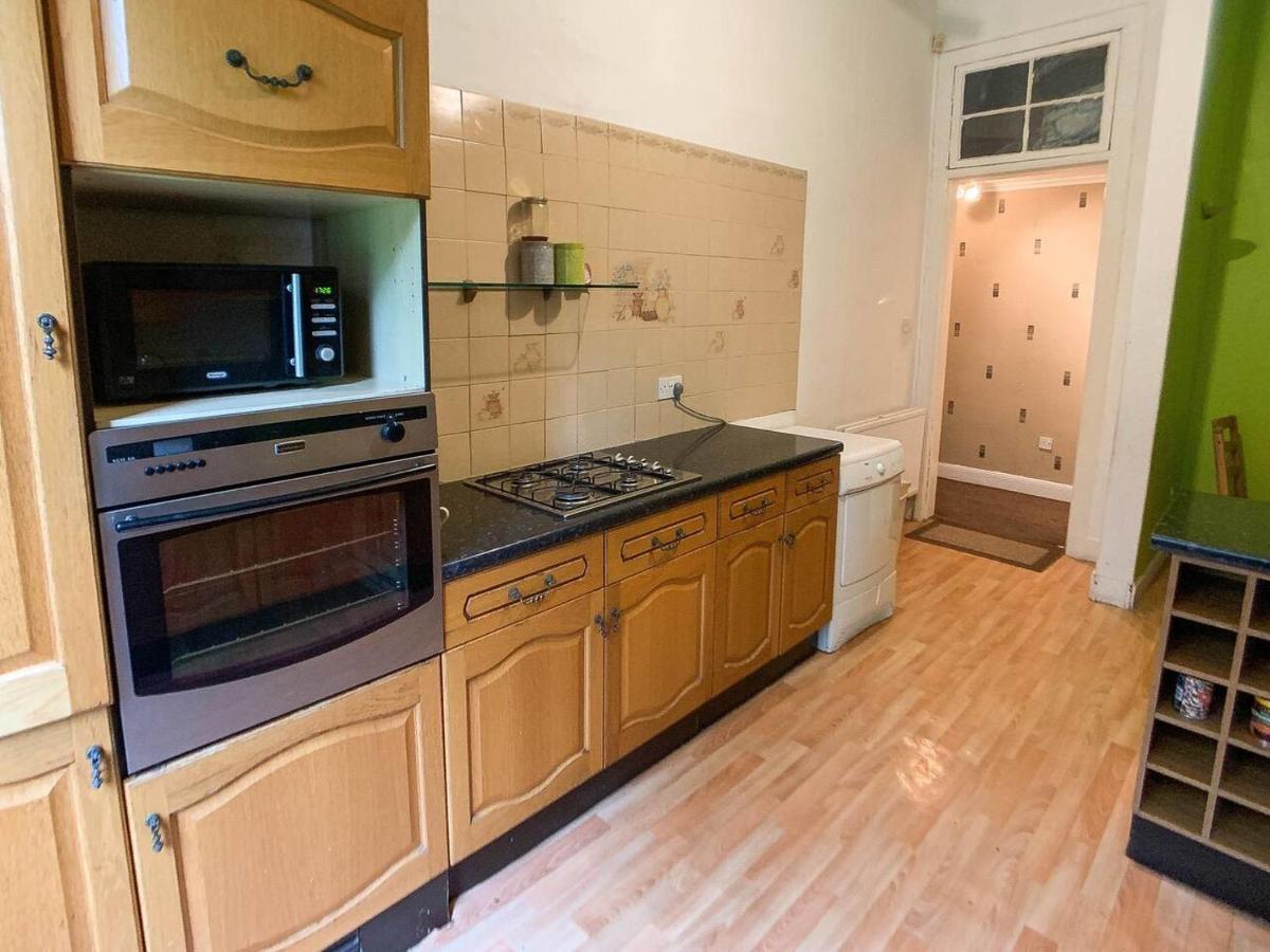 Large Glasgow South Family Home - Free Parking Exterior foto